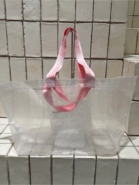Glossier errand bag